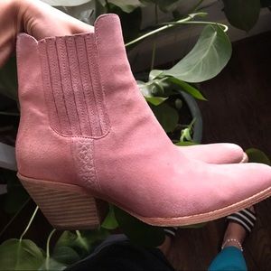 Spell Erin Dusty Rose Bootie 💐